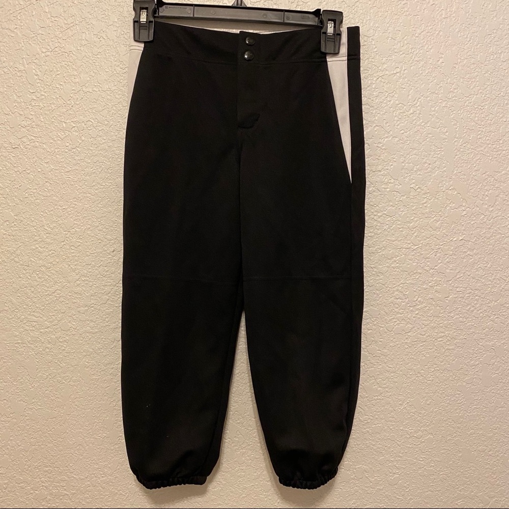 NWOT BLACK/WHITE Girls Softball Pants